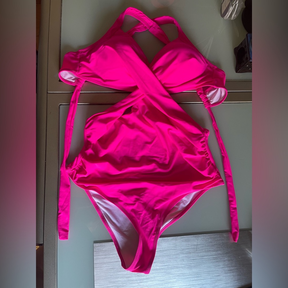 Vibrant Pink One-Piece Swimsuit Super Sexy. New. Size M